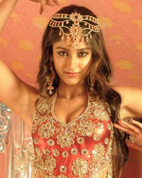 Ileana D Cruz